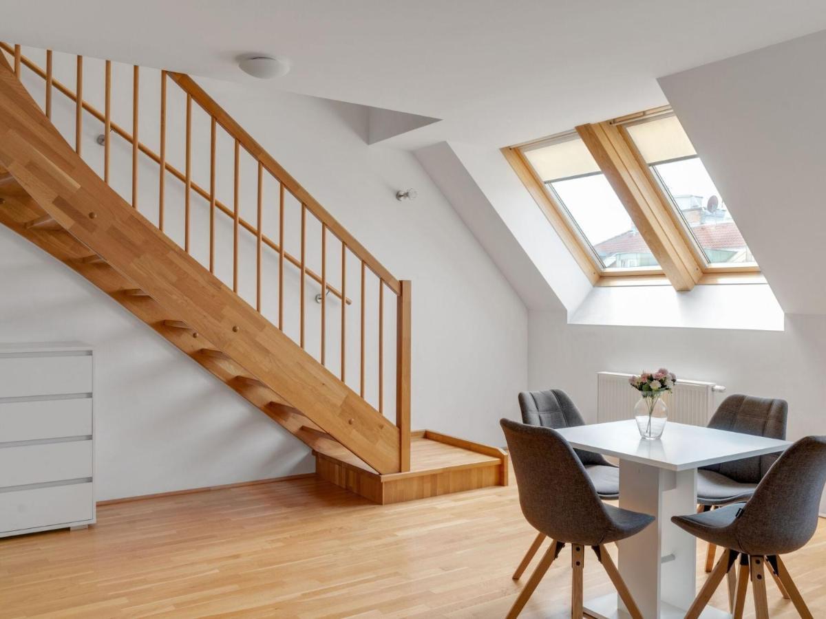 Elegant Apartment In Vienna With Patio Kültér fotó